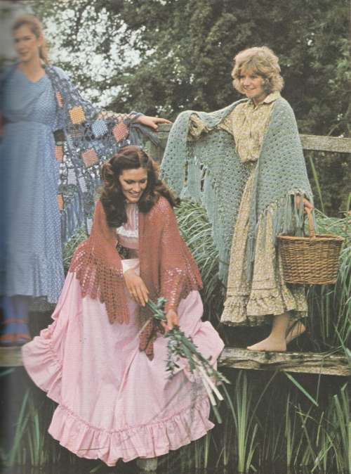 The Hamlyn Book of Crochet - Carol Payton - 1980 - Crochet Pattern Book