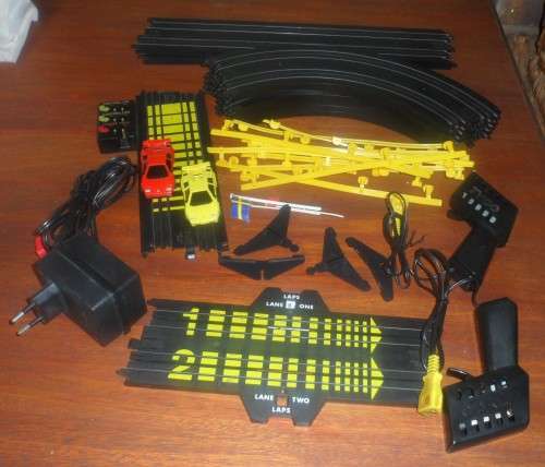 Vintage - 1988 TYCO LAMBORGHINI CHALLENGE Scalelectric