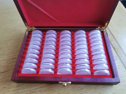 Wooden Coins Display Case Capsules Holder Storage Coin Collection Box. 50pc x 30mm With Sizeable inn