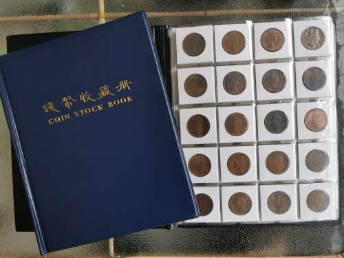 200 POCKET PAGE, Coin Holder Album.(no coin)
