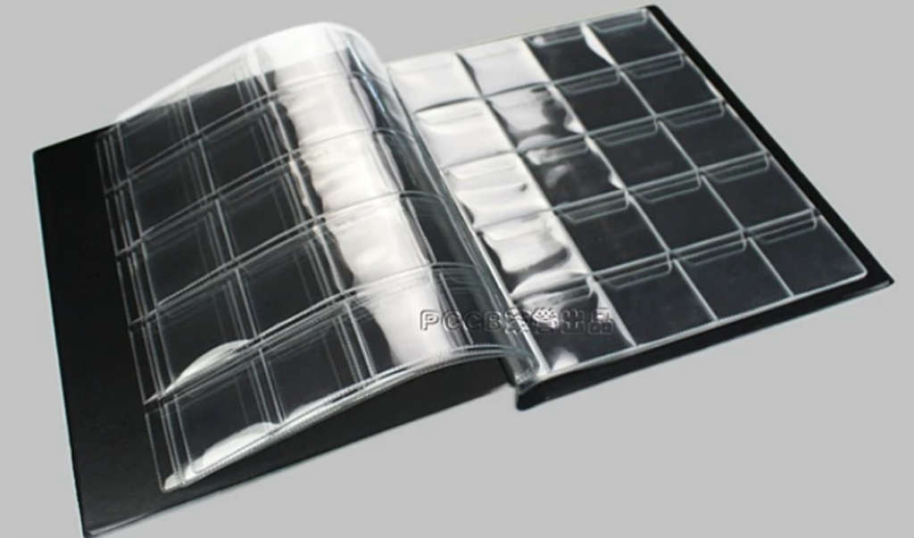 Coin Album. 200 Pocket 43mm x 43mm. Fit Crown Coin.