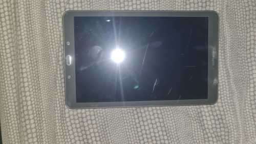 Samsung E9.6 SM-T561 Galaxy E