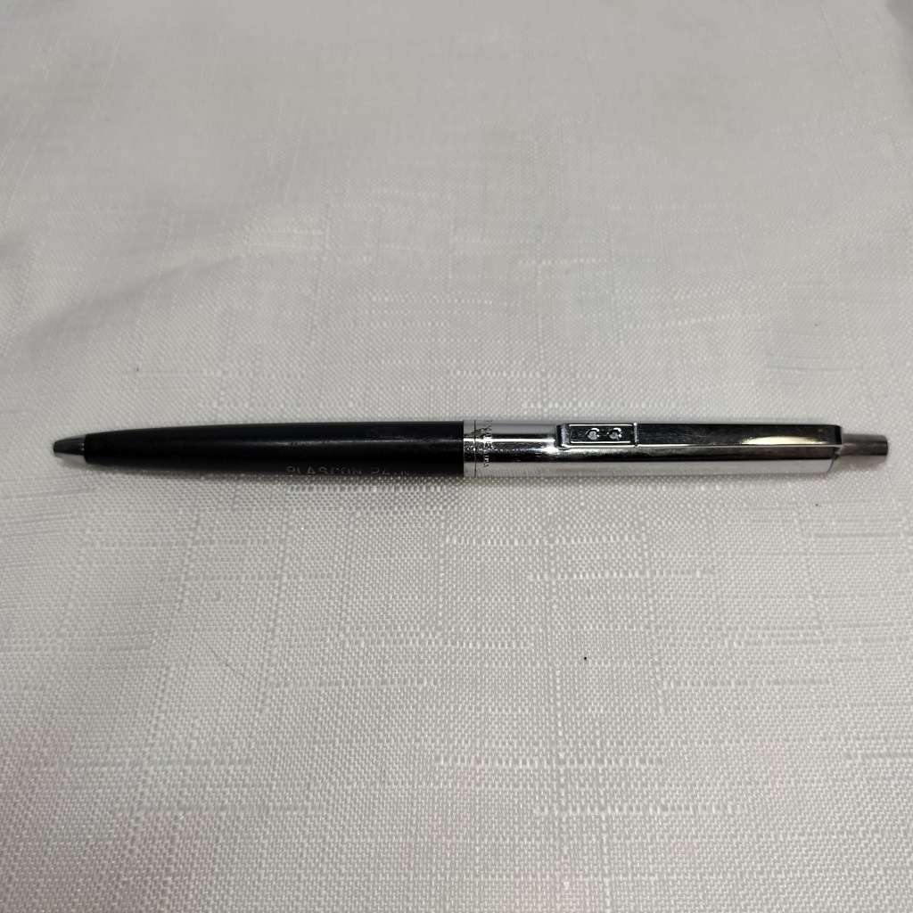 Vintage Parker and Papermate Vintage Pen Collection, One bid for all!!!