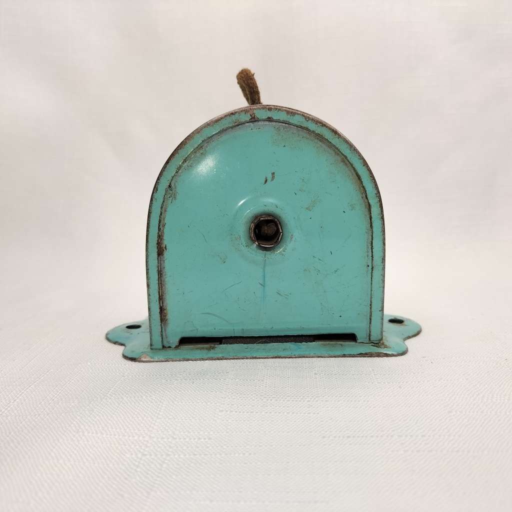 Vintage Aqua Turquoise Metal Retractable Laundry Clothesline!!!