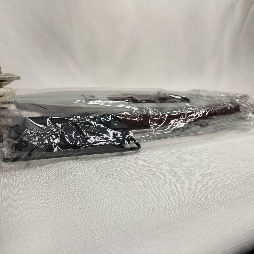 MISSOURI U.S. Navy Battleship Motor-Driven Plastic Model Kit 30 cm (Looks complete)!!!