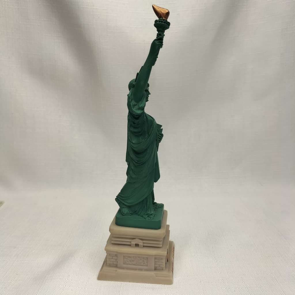 Lady Liberty Figurine!!!