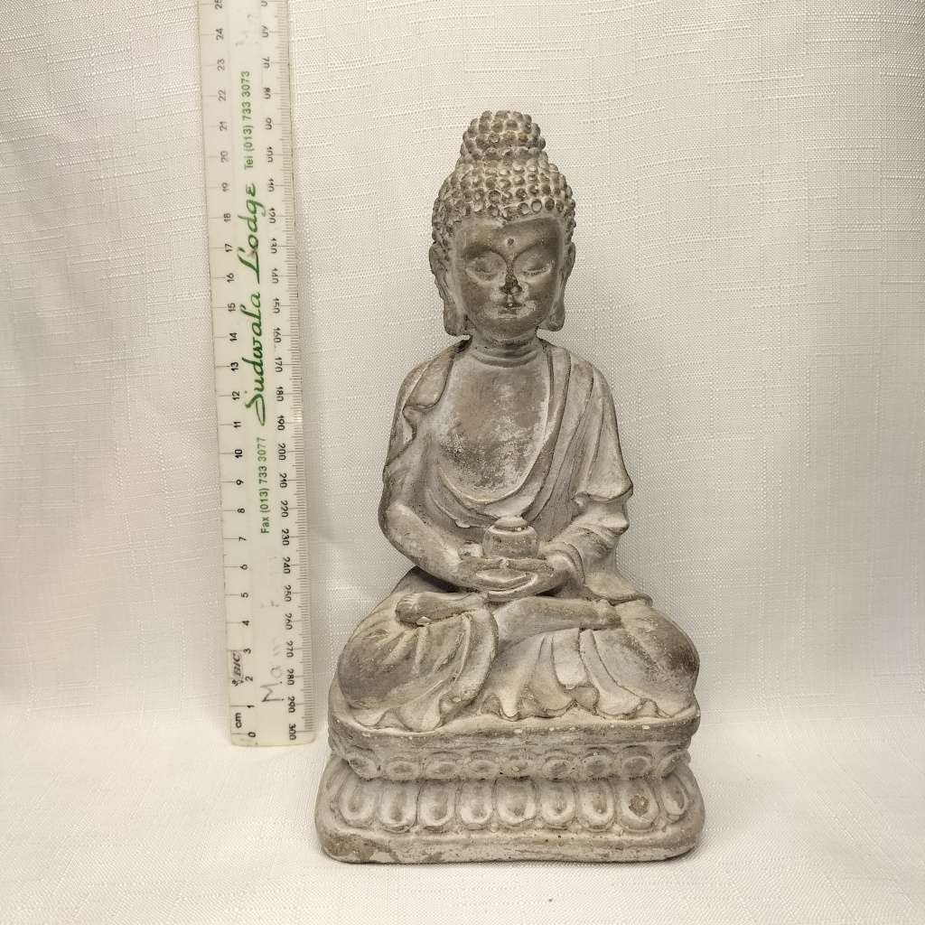 Cast Sitting Buddha Figure!!!