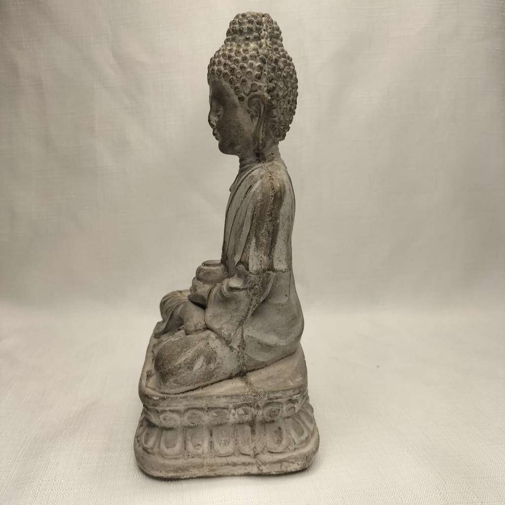 Cast Sitting Buddha Figure!!!