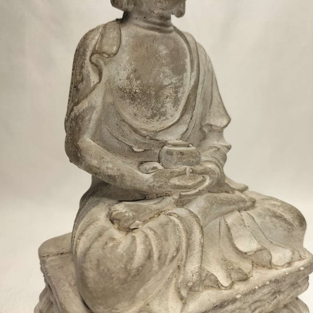 Cast Sitting Buddha Figure!!!