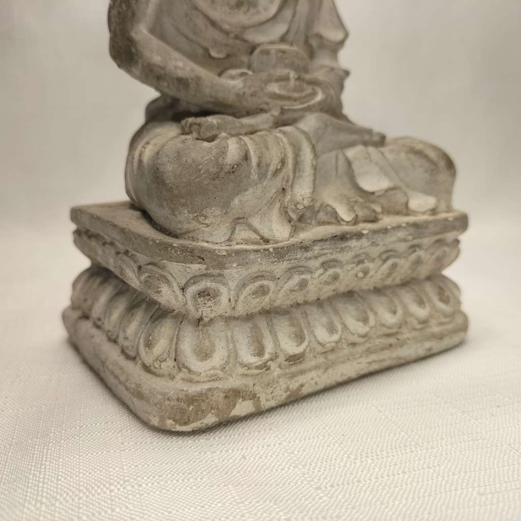 Cast Sitting Buddha Figure!!!