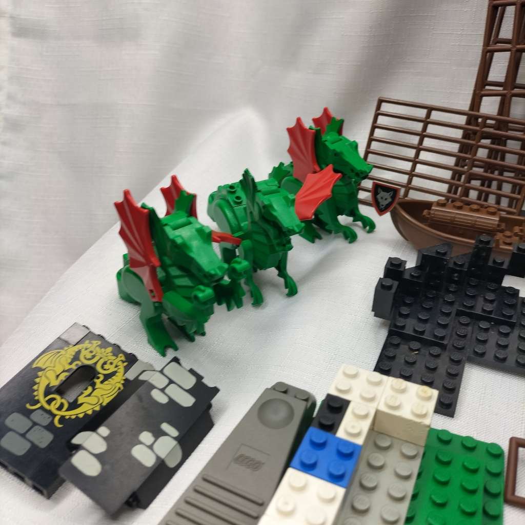 VINTAGE LEGO, Big Pile of Vintage Lego!!!