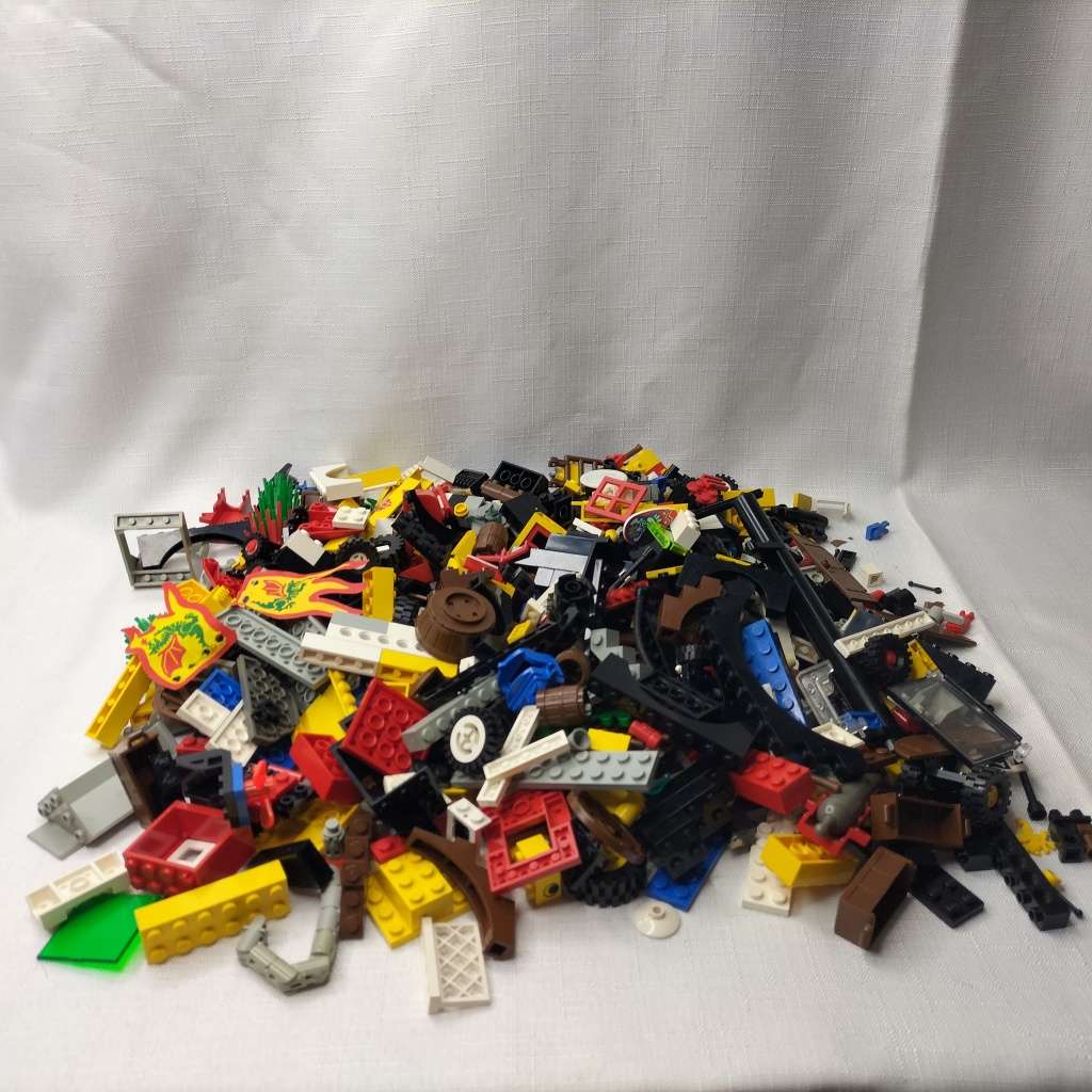VINTAGE LEGO, Big Pile of Vintage Lego!!!