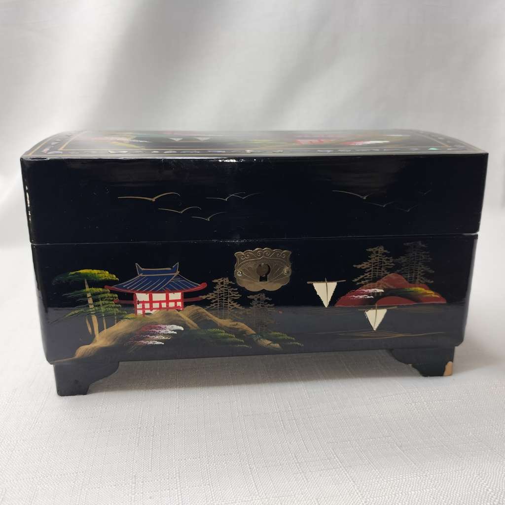 Japanese Vintage Music Jewelry Box!!!