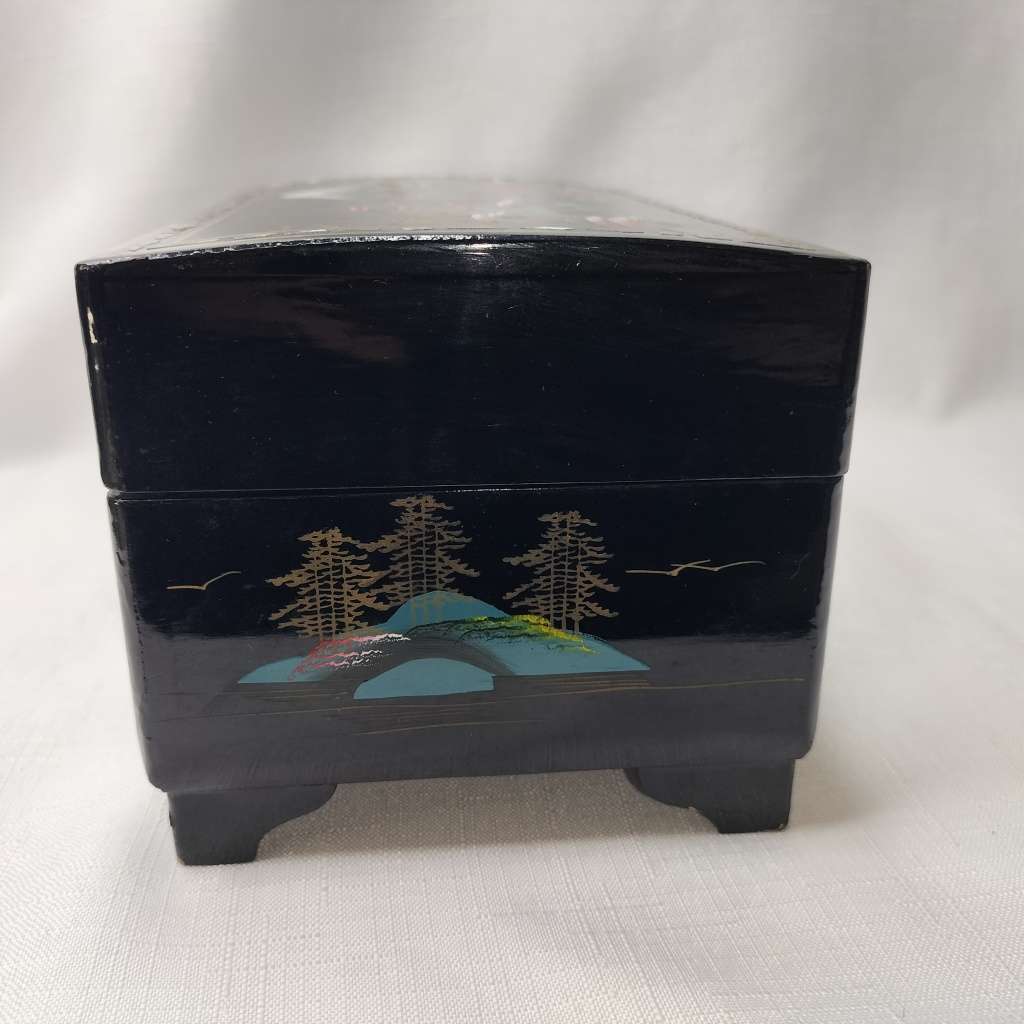 Japanese Vintage Music Jewelry Box!!!