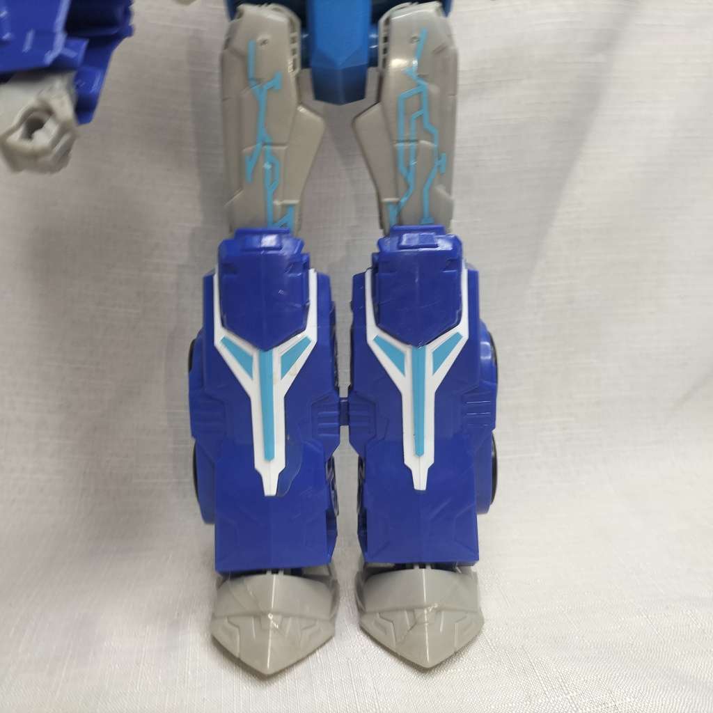 Transformers Robots in Disguise Power Surge Optimus Prime 12 (Missing some parts, see photos)!