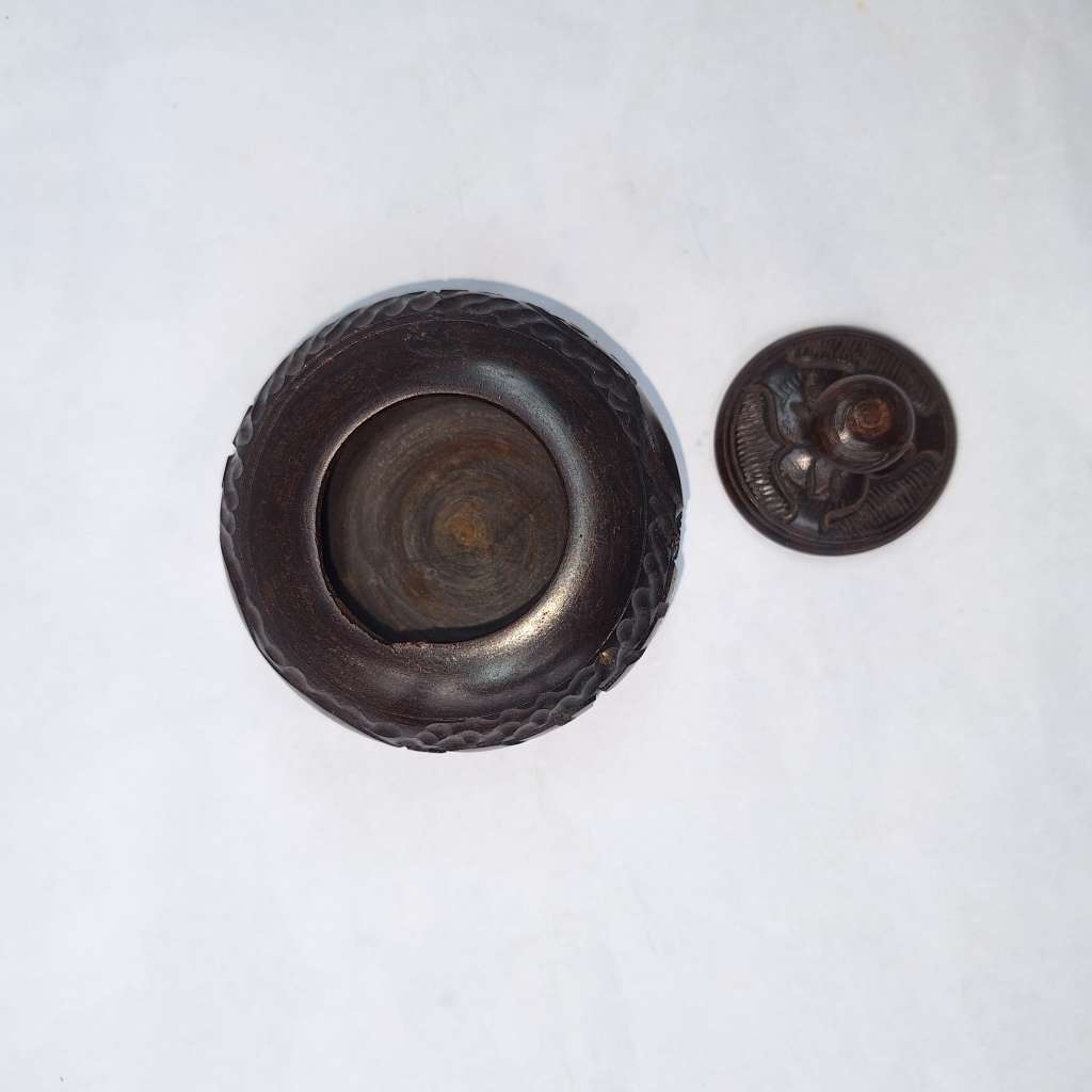 Small Wooden Jewelry Holder!!!