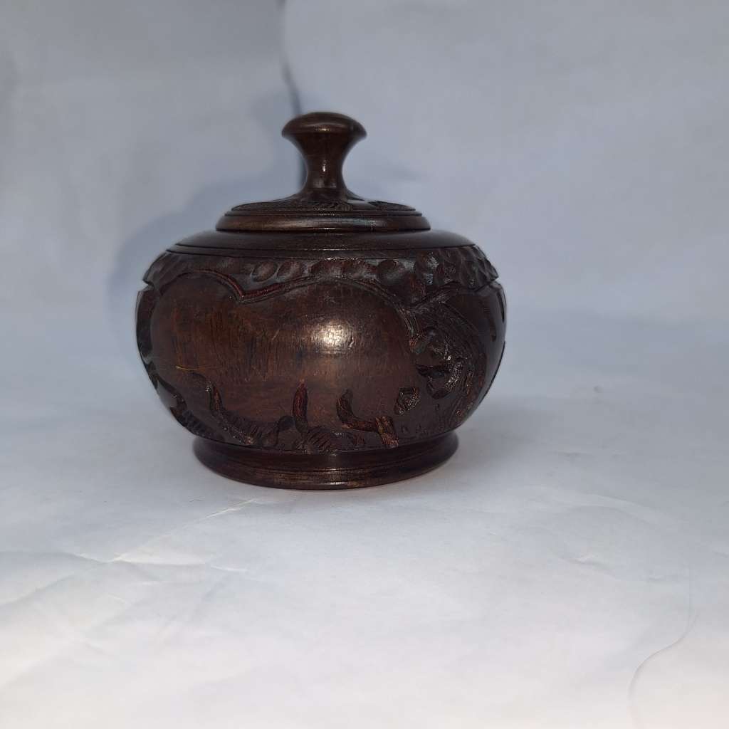 Small Wooden Jewelry Holder!!!