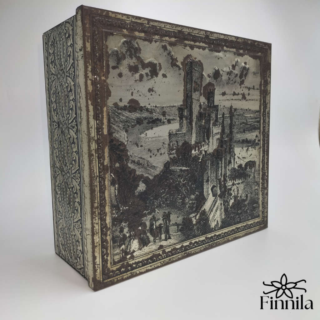 Vintage Bells Biscuit Tin!!!