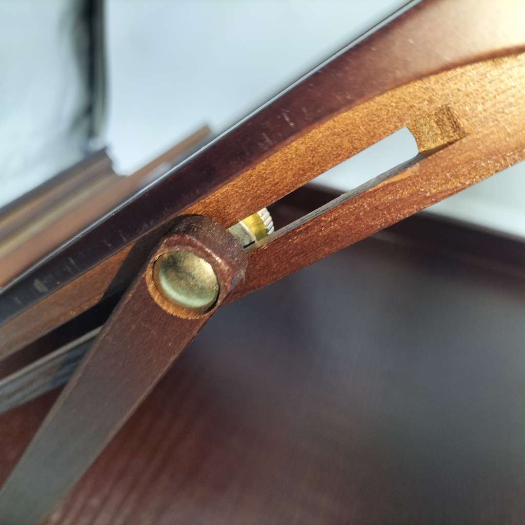 Meeden Table Easel With Drawer!!!