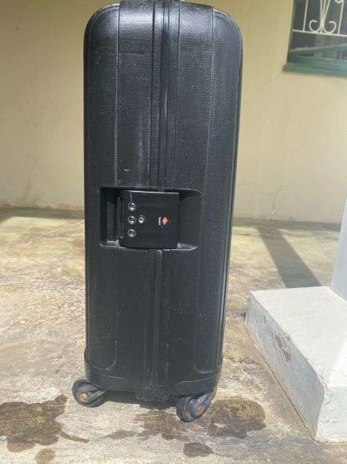 Genuine Cellini Branded Suitcase From South African Airways ( Please read Description)