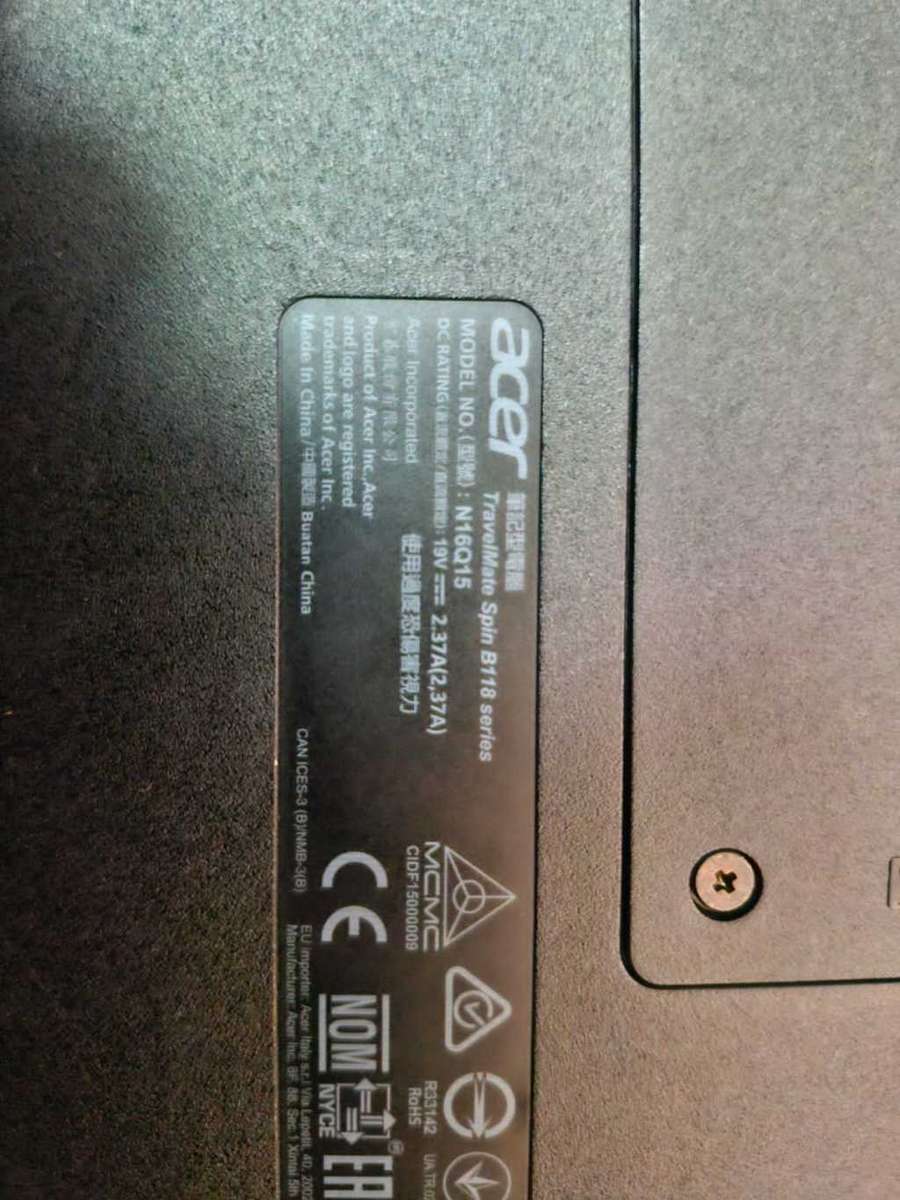 PreOwned Acer Travelmate . excellent Condition Negotiable