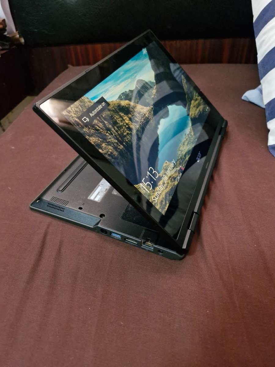 PreOwned Acer Travelmate . excellent Condition Negotiable