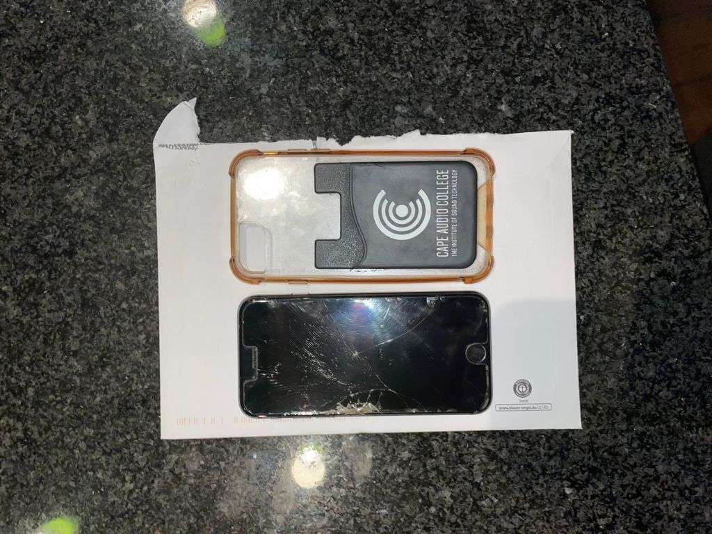PreOwned Iphone 8