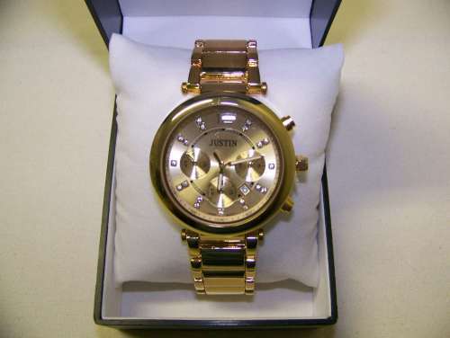 Justin mens watch. Gold colour.