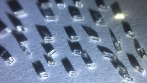 0.16 ctw 30 x champagne baguette diamond parcel Si - Pique