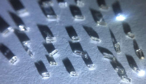 0.16 ctw 30 x champagne baguette diamond parcel Si - Pique