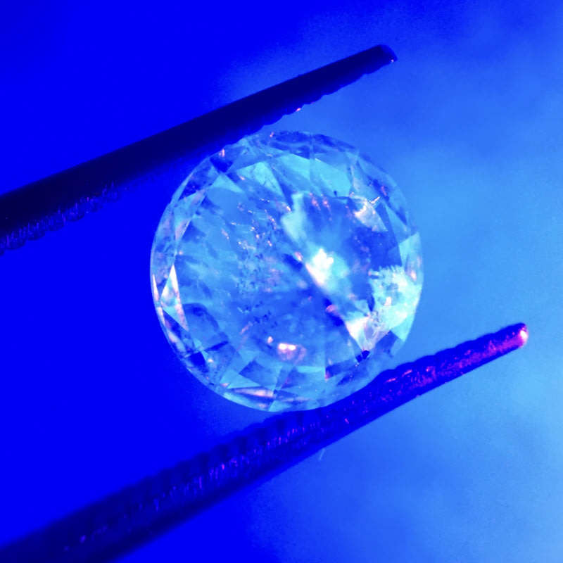 1.12 ct Cape pique round brilliant diamond