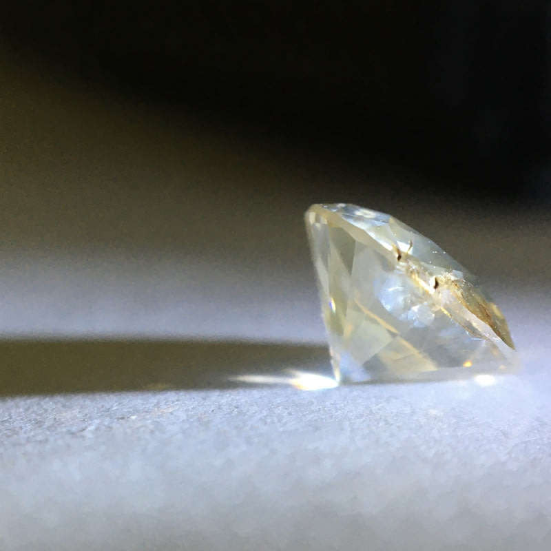 1.16 Cape Yellow Pique round brilliant diamond