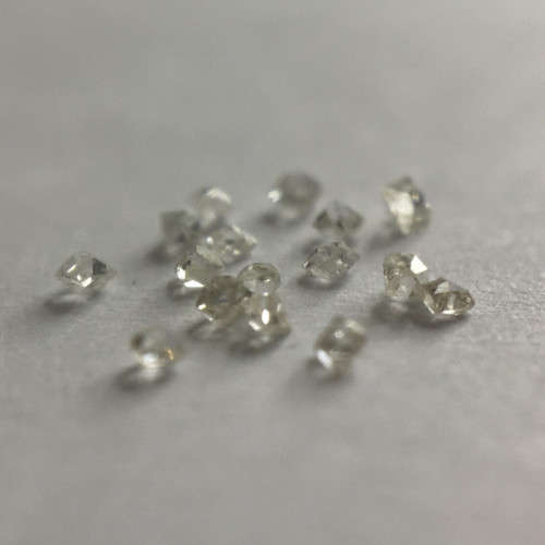 0.10 ct 17 x Antique Early Square French Cut Diamonds