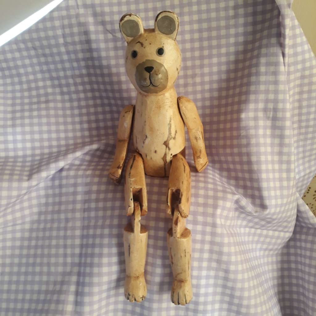 Wooden Teddy Bear Decor