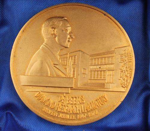 25th Anniversary of the establishment of De Beers