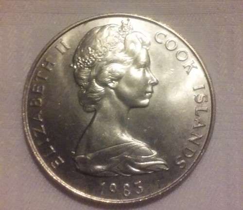 Elizabeth II Cook Islands 1983 Dollar **RARE**
