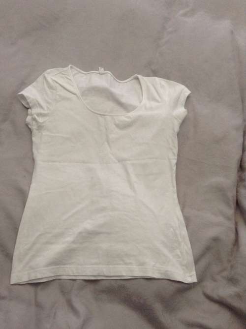 White Tshirt - small