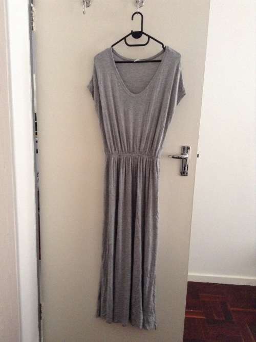 H&M Grey maxi - small