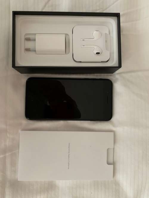 Iphone 7 Plus Black 128GB - All original accessories in Box