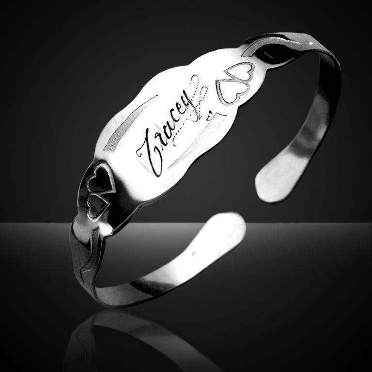 Lovely Open Ended Thin Stainless Steel Bracelet (Heart Design) *** FREE ENGRAVING OF YOUR CHOICE ***