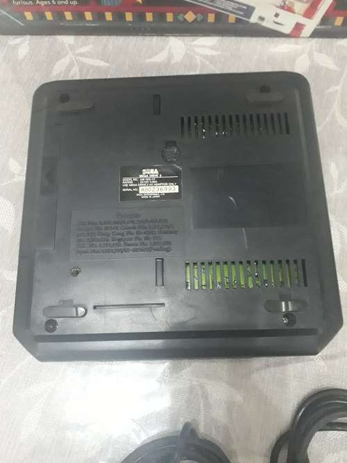 SEGA MEGA DRIVE 2 BUNDLE