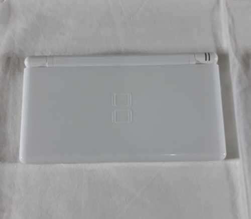 NINTENDO DS lite
