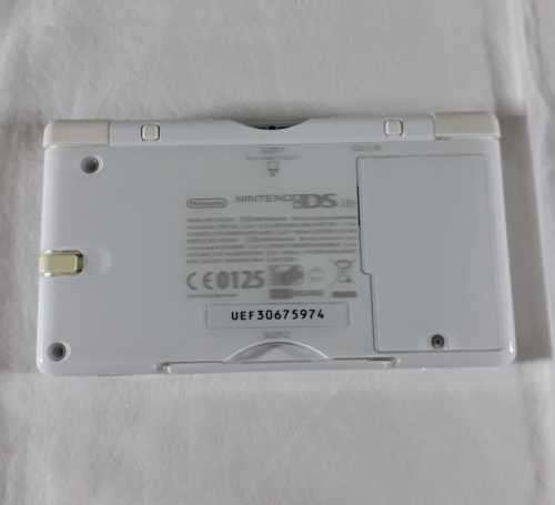 NINTENDO DS lite