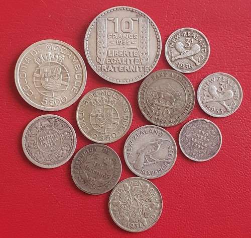 Mixed collection of World Silver coins