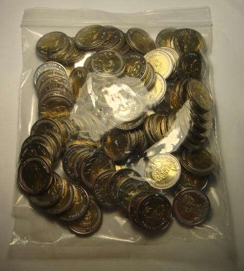 Clearance Sale 2008 MANDELA BIRTHDAY R5 COIN - EXTREMELY RARE (READY FOR GRADING FROM MS60 - MS70)