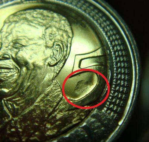 ERROR COIN - 2008 MANDELA BIRTHDAY R5 COIN
