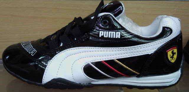 WOMENS PUMA SNEAKER