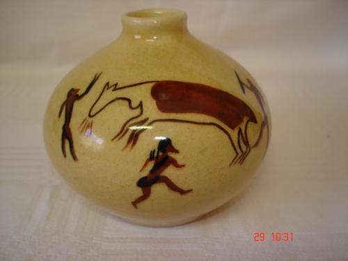vase drostdy ware south africa no nicks.height 8cm opening 2cm.hand painted.