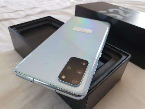 Samsung S20 Plus Dual SIM-Cloud Blue (Preowned in Very Good Condition)