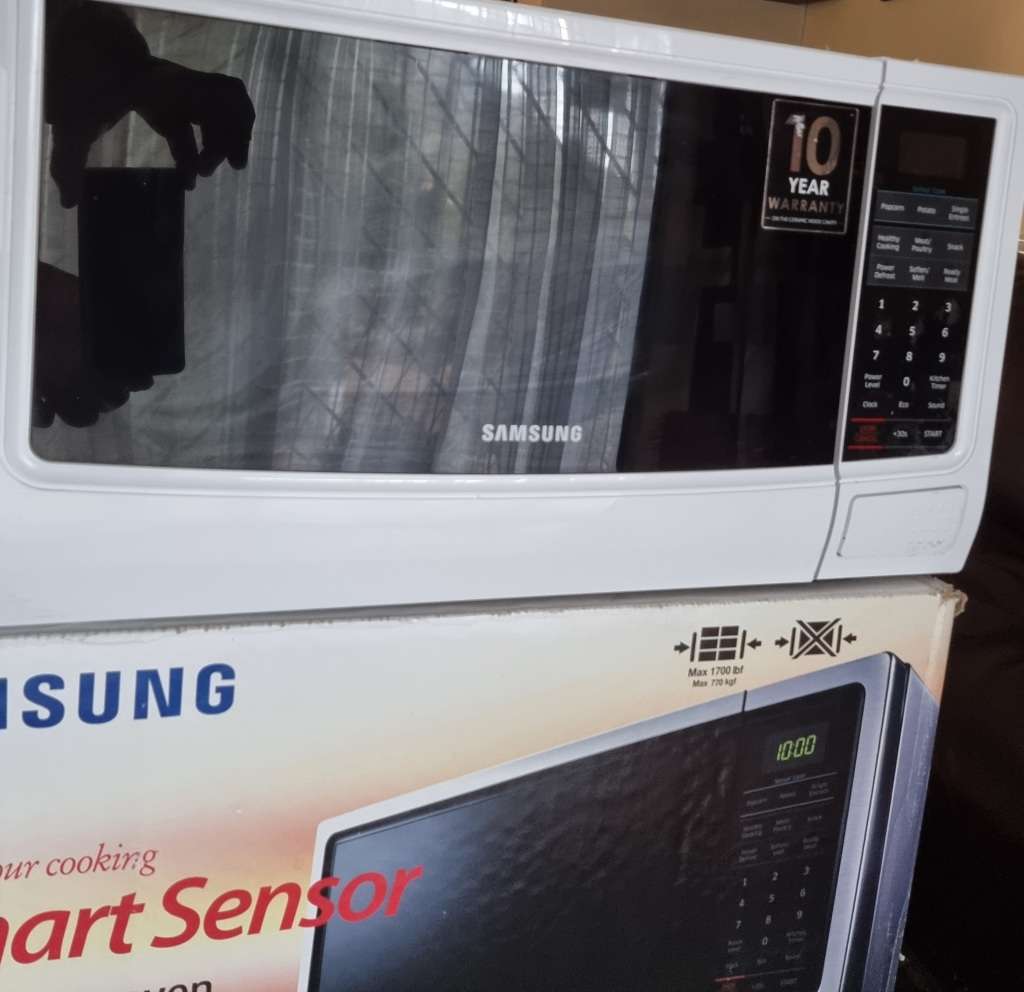 Microwaves Samsung Smart Sensor Microwave Oven 32L Capacity (For